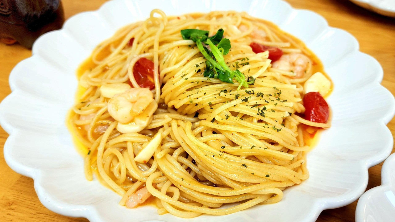 pasta, food, spaghetti, dining, bowl, shrimp dish, pasta, pasta, food, food, food, spaghetti, spaghetti, spaghetti, spaghetti, spaghetti