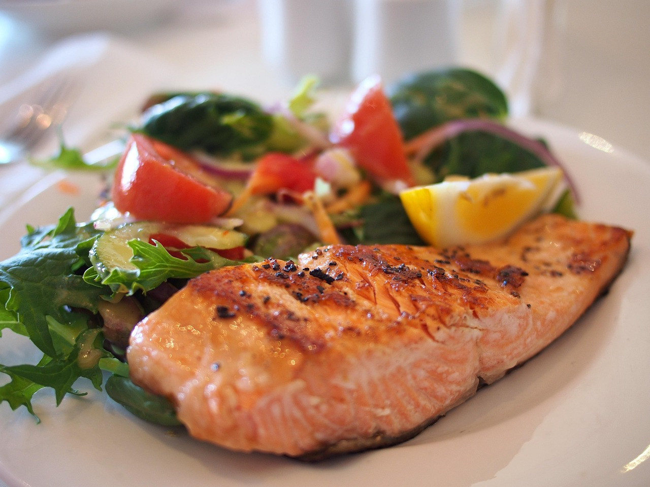 new year's eve, salmon, fish, seafood, veggies, salad, meal, dish, plate, nature, food, cuisine
