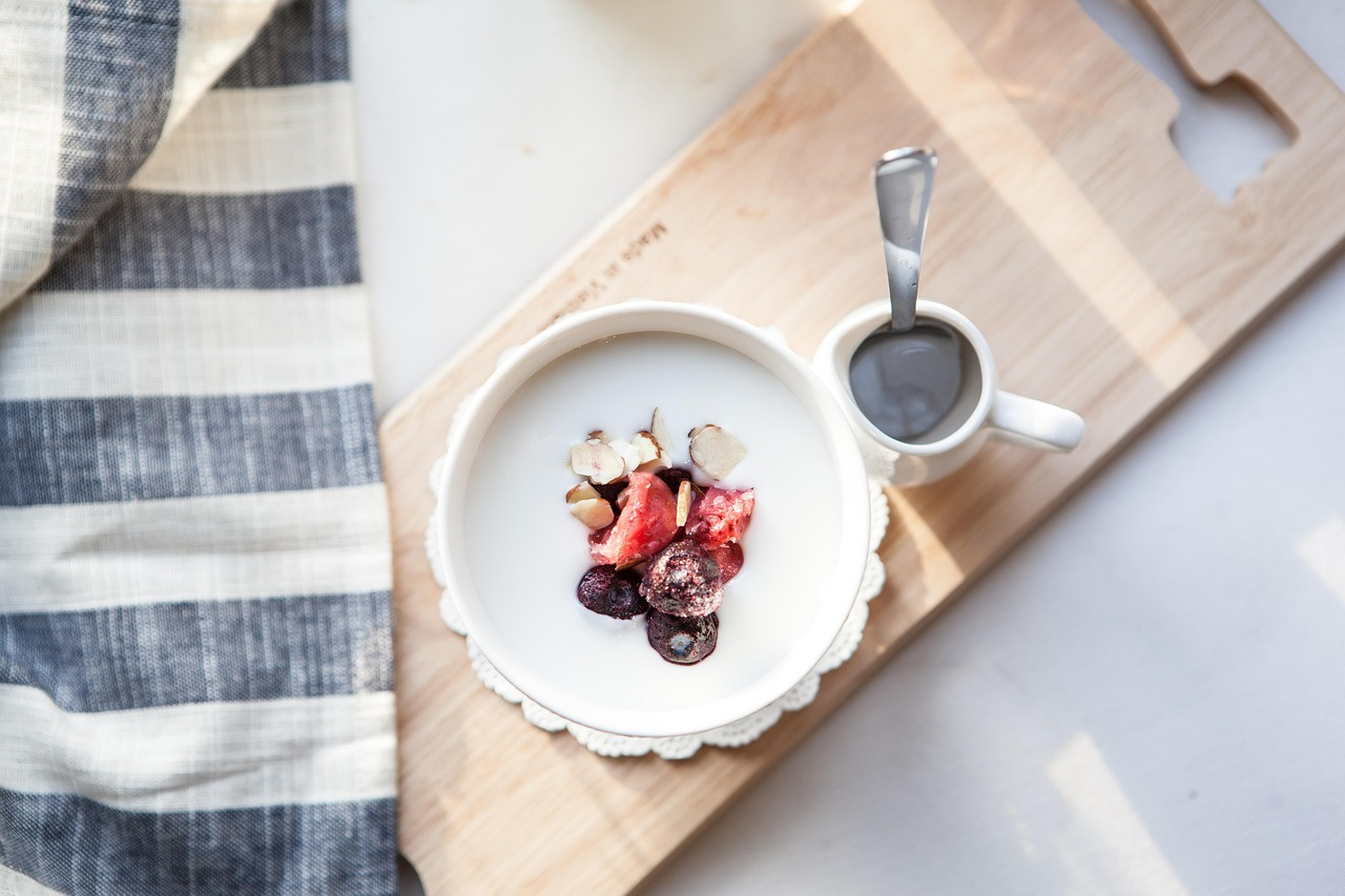 yogurt, milk, eat away, dessert, snack, delicious, dairy, fruit, d leisure, food, healthy, cafe, dried fruits, livestock, yogurt, yogurt, yogurt, yogurt, yogurt, milk, milk, cafe, cafe