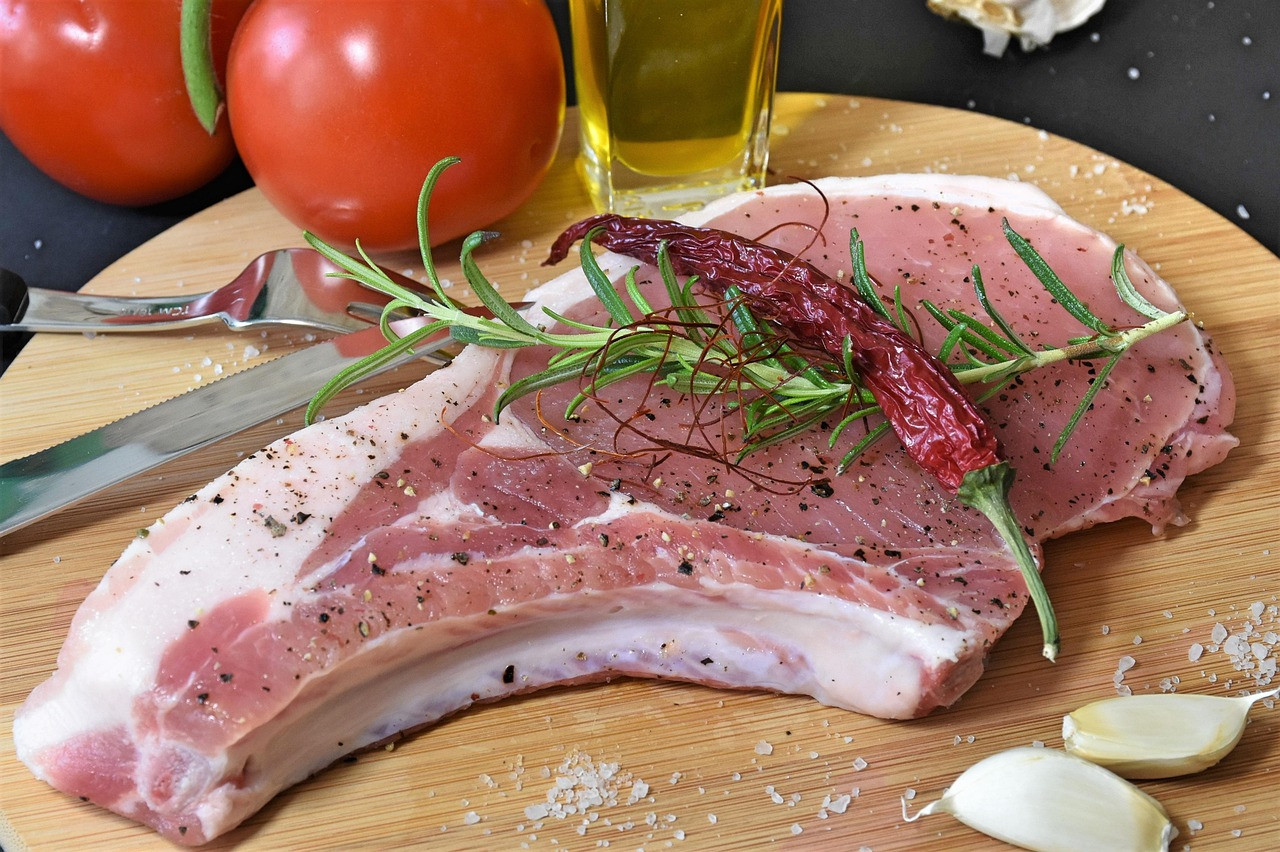 chop, pig, pork chop, ribs, rib, squares, meal, flesh, raw, cook, kitchen, ingredients, onion, tomatoes, potato, garlic, roast baked, food, yummy, grilling, pork chop, pork chop, pork chop, pork chop, pork chop, ribs