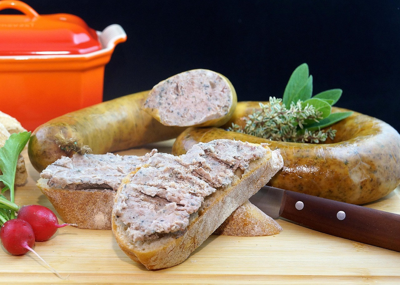 sausage, bread, buns, vegetables, ingredients, liver sausage, food, sausage, sausage, sausage, sausage, bread, bread, bread, bread, bread