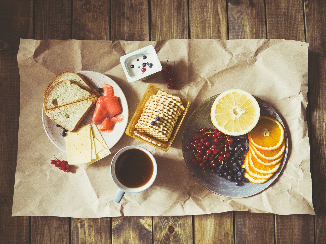 breakfast, snack, fruits, bread, coffee, tea, cracker, brown coffee, brown tea, brown bread, brown fruits, brown breakfast, breakfast, breakfast, breakfast, breakfast, breakfast, bread, coffee, cracker