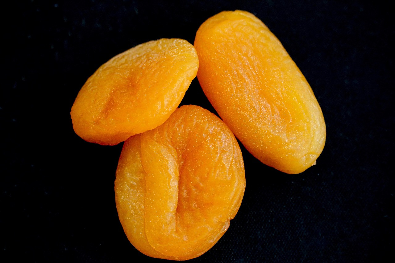 apricot, fruit, meal, dried fruit, vitamins, nourishment, stone fruit, dried fruits