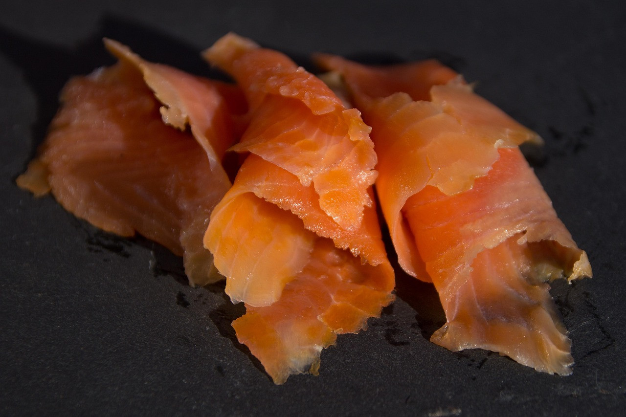 fish, smoked fish, meal, smoked, nature, smoked trout