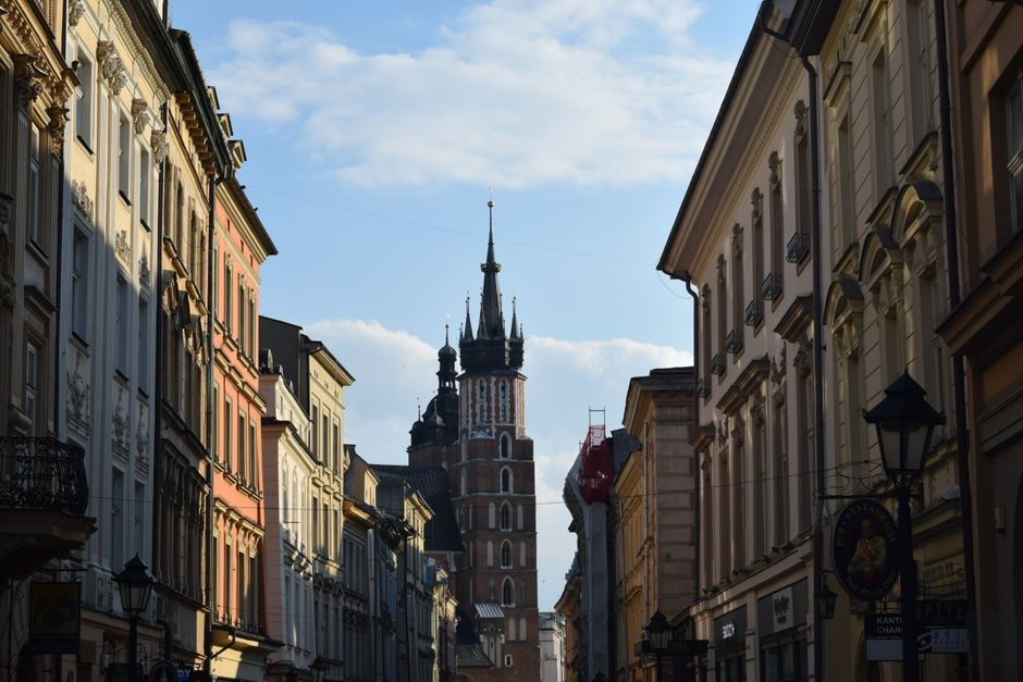 Gdzie zjeść na Floriańskiej? Przewodnik Kulinarny Ulica Floriańska
