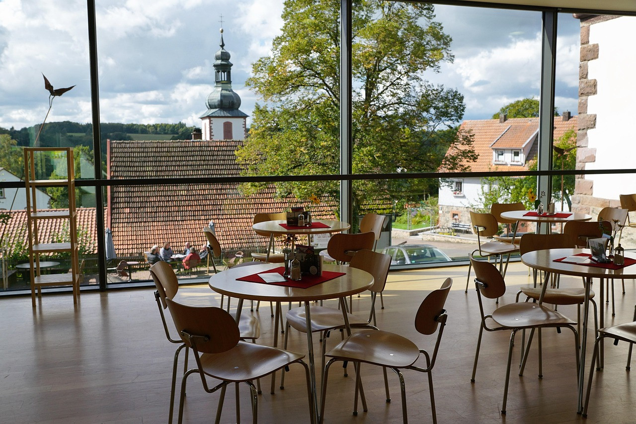 Najlepsze Restauracje dla Wegan i Wegetarian – Jak Znaleźć Idealne Miejsce?