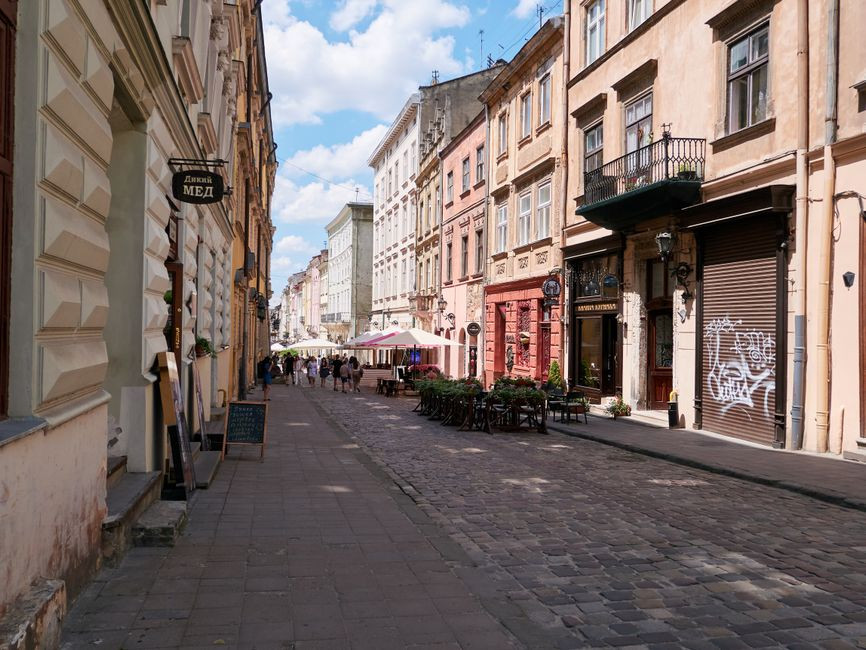 Gdzie dobrze zjeść? Przewodnik Kulinarny Poznań, Ulica Woźna 2026