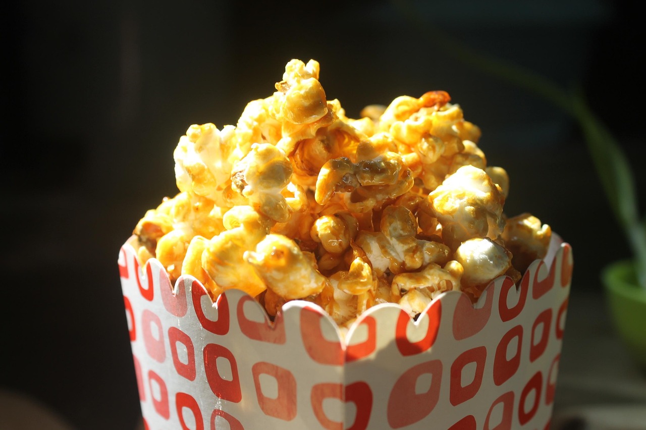 Czy Popcorn Tuczy? Prawda O Kaloriach i Zdrowych Przekąskach
