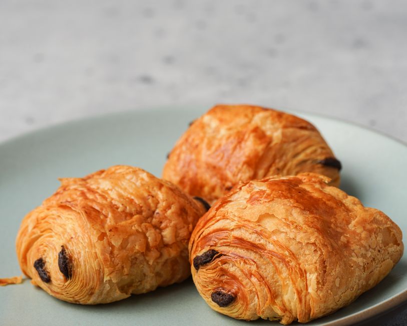 Croissant z czekoladą - faktyczna kaloryczność i porównanie