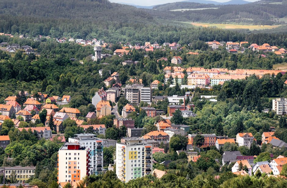 Gdzie zjeść? 8 sprawdzonych miejsc. Przewodnik Kulinarny Wałbrzych 2026