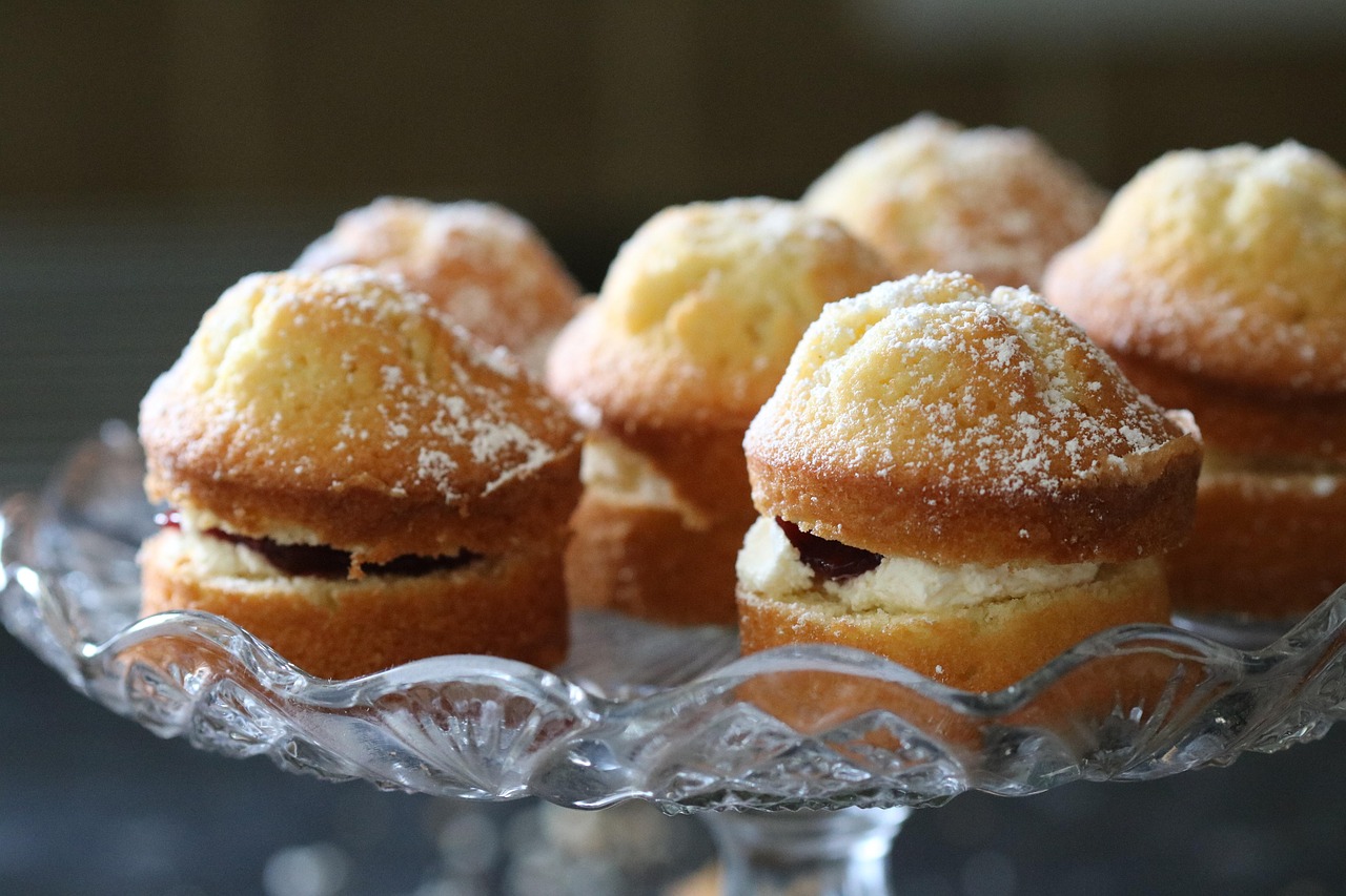 ciastka, victoria sponge, deser, dżem, krem, domowej roboty, brązowy deser
