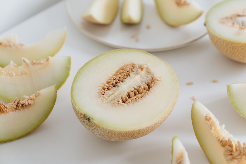 Melon a kalorie - sprawdź, ile ma i co kryje