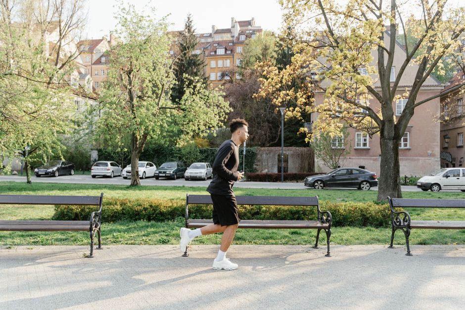 Ile kalorii ma baton Mars? Spal to bieganiem