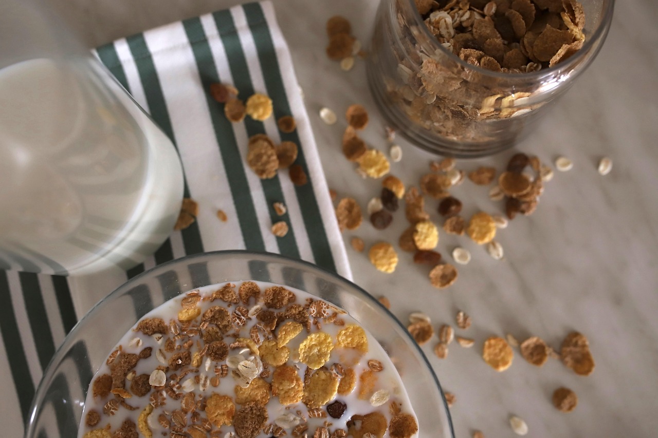 muesli, cereal, breakfast, granola, vegan breakfast, oat milk, flat lay, granola, granola, oat milk, oat milk, oat milk, oat milk, oat milk
