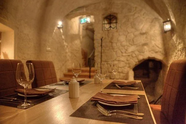 16 stołów w Lublinie - Restauracja