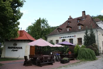 Amfibarek - Restauracja Kazimierz Dolny