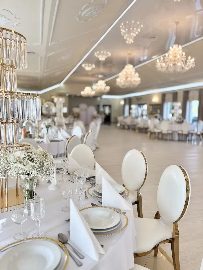 ARTUR Sala weselna, Hotel & Restauracja | Obsługa grup turystycznych Oświęcim