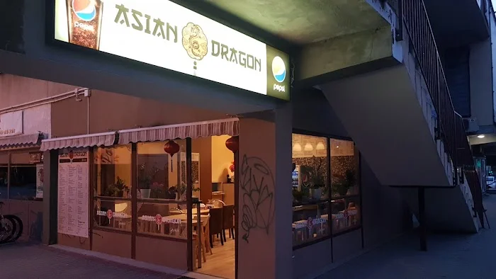 Asian Dragon azjatycka Lunch Warszawa - Restauracja