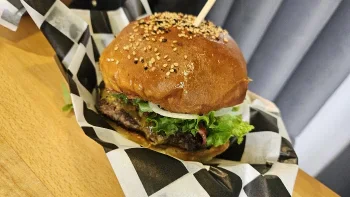 AWANGARDA BURGER & MORE - Restauracja Jaworzno