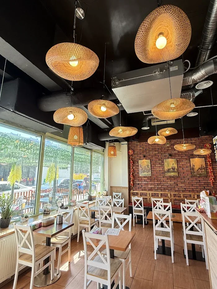 Bar asia Foods NANA - Restauracja Podkowa Leśna