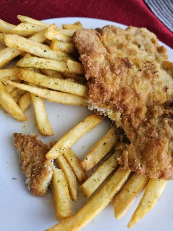 Bar Bistro Smażona Wedzona Rybka - Restauracja Sochaczew