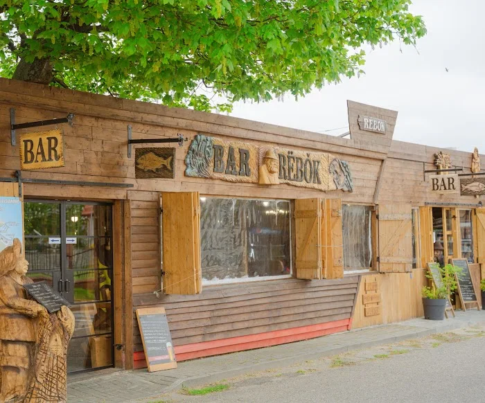 Bar Smażalnia Ryb Rëbôk | Władysławowo - Restauracja