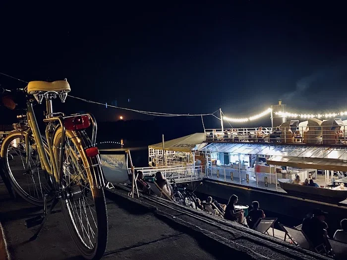 Barki na Wiśle - Restauracja Toruń