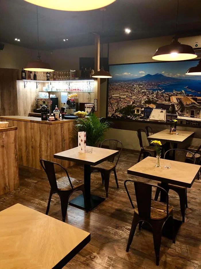 Bella Napoli - Restauracja Marki