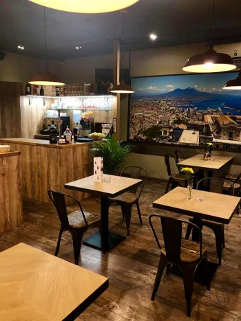 Bella Napoli - Restauracja Marki