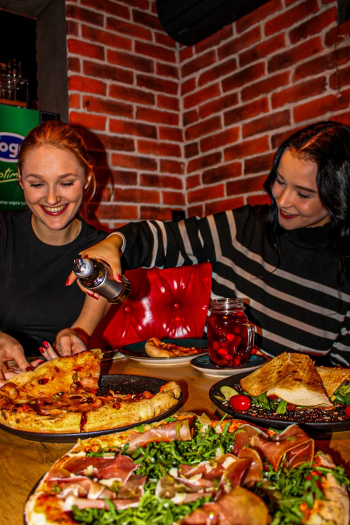 Benvenuti Amici Pizzeria Wawer Warszawa - Restauracja