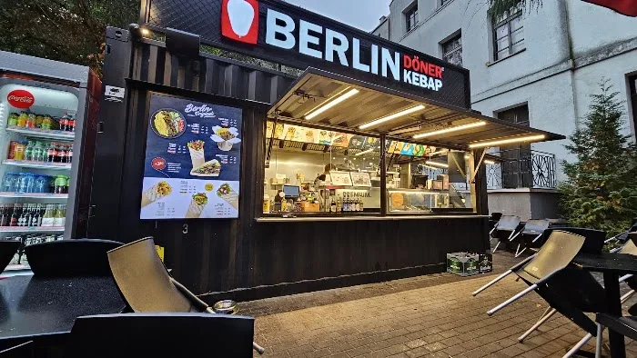 BERLIN DÖNER KEBAP Kołobrzeg - Outdoor Food Concept - Restauracja