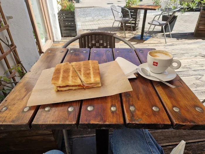 Bistro AL NUMERO 15 - Kawiarnia Olsztyn