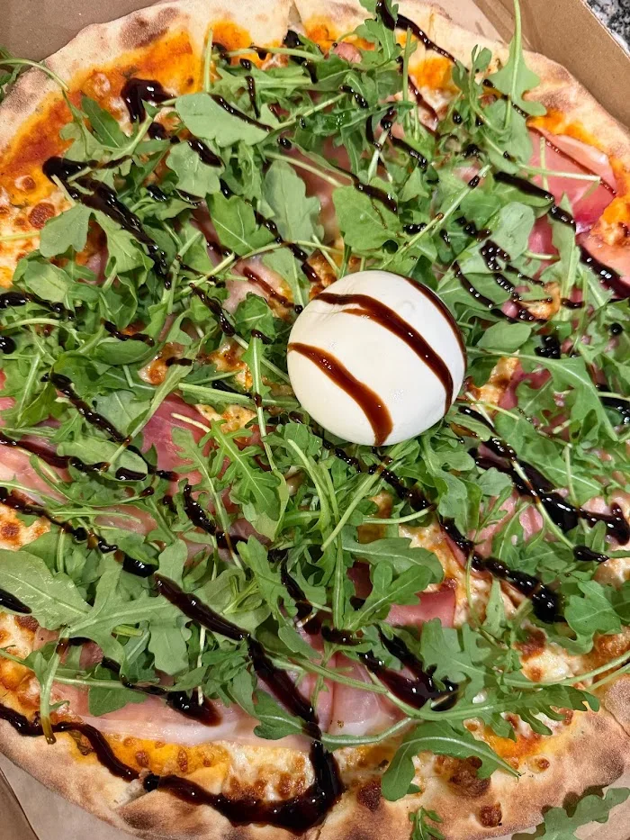 Boskie Smaki Pizza Kobyłka - Restauracja