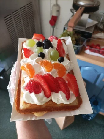 Budka z lodami i goframi