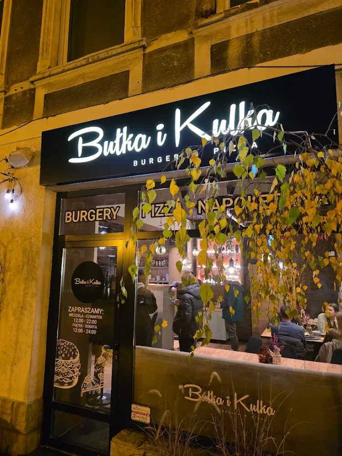 Bułka i Kulka - Burger & Pizza Radom - Restauracja
