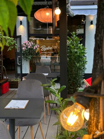 BYSTRO Hot Dog & Burger 🍔 - Restauracja Warszawa