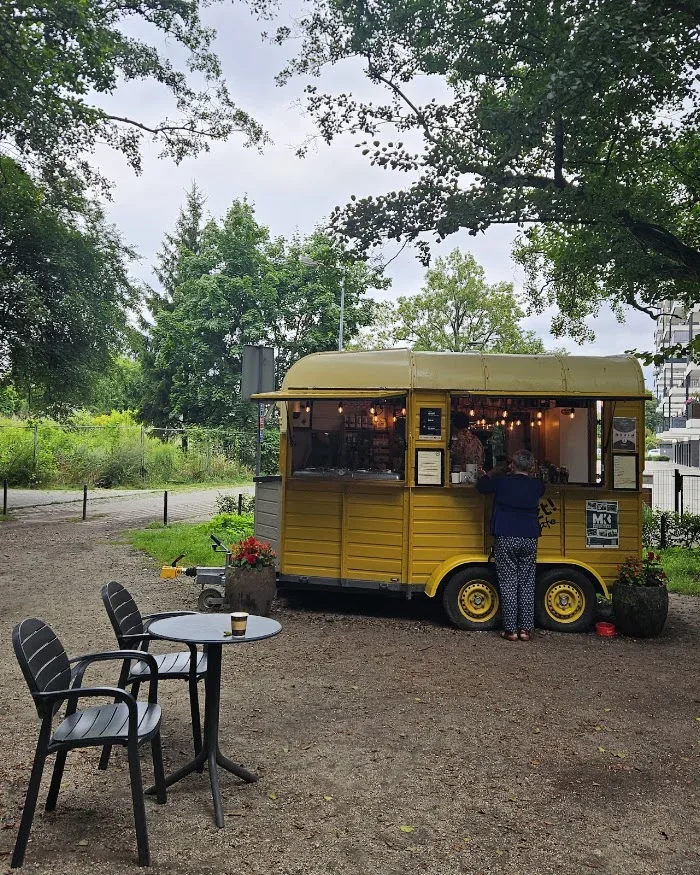 Bzzzt! Cafe - Kawiarnia Bydgoszcz