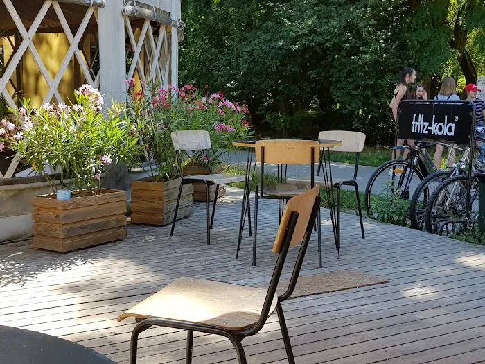 Cafe Jurta - Kawiarnia Warszawa