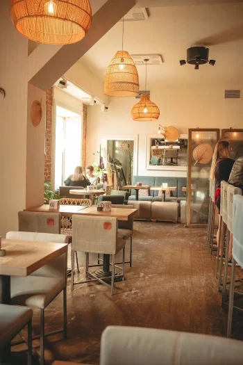 CAVA Organic Bistro Café - Kawiarnia Warszawa