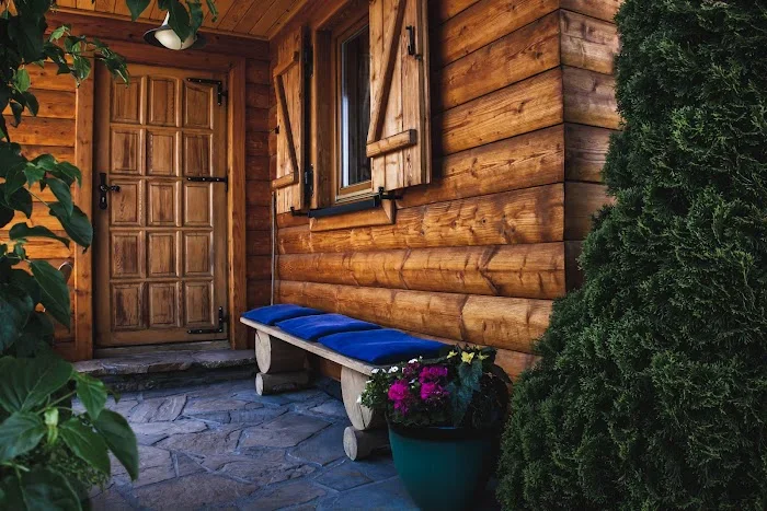 Chaty i Apartamenty "Wichrowe Wzgórze" - Kawiarnia Krynica-Zdrój