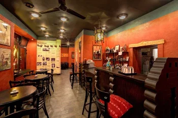 Chińczyk z Senatorskiej - Restauracja Warszawa