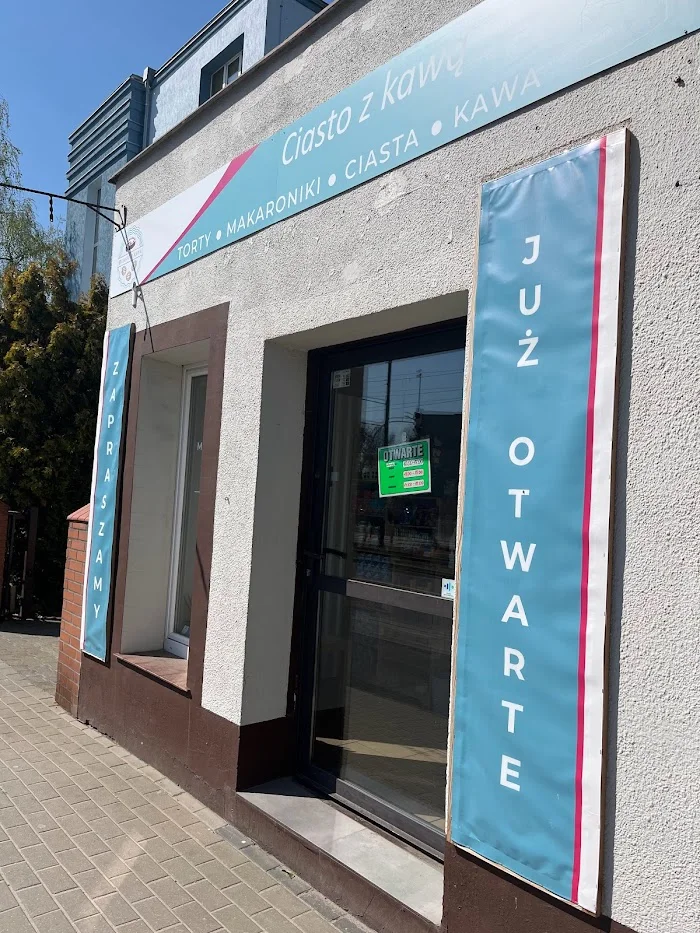 Ciasto z kawą - Kawiarnia Poznań