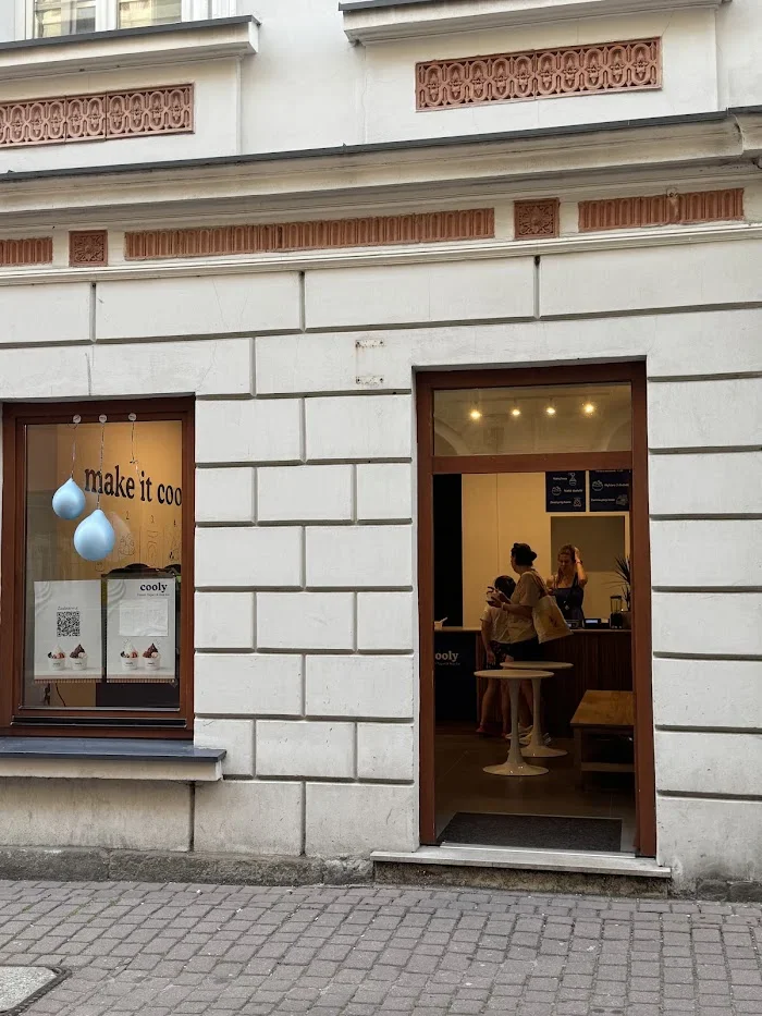 Cooly - Frozen Yogurt & Acai Bar - Restauracja Bielsko-Biała
