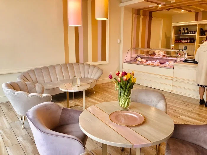Cukiernia Delikatesy GUSTO. - Restauracja Ostrów Wielkopolski