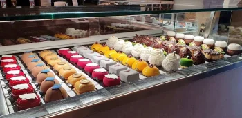 Cukiernia Kawiarnia DESEO Fort 8 Warszawa