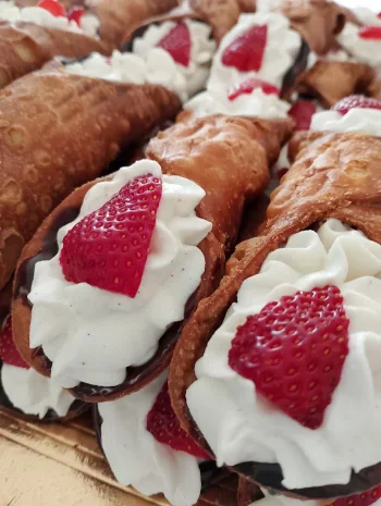 Cukiernia Lodziarnia Słodki Kącik - Restauracja Marki