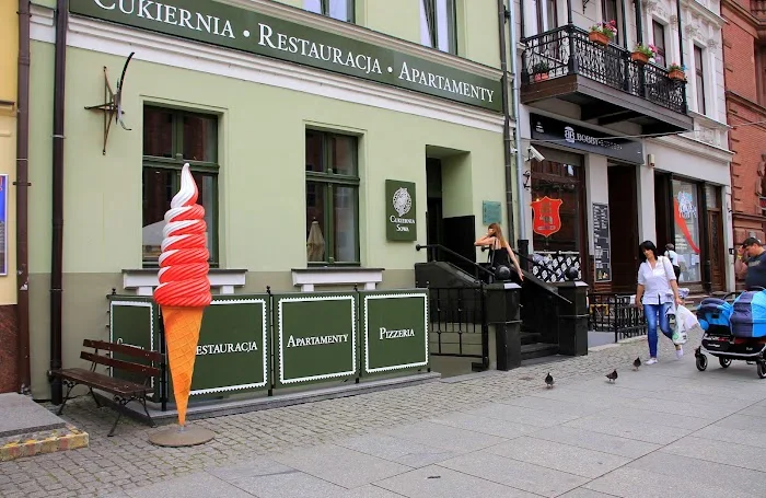 Cukiernia & Restauracja Sowa Toruń