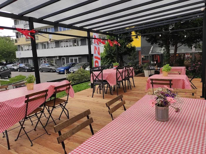 Cyrulik Śląski Gastro Bar (dawniej Tauzen Pizza) - Restauracja Katowice