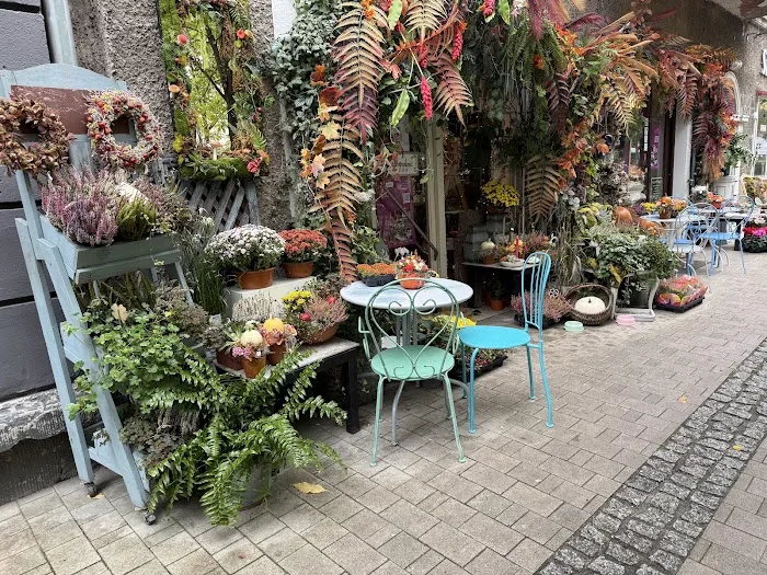Czułe Miejsce (kawiarnia przy kwiaciarni Flora) Gdynia