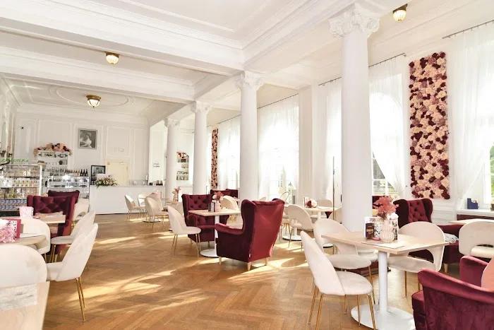 Daisy Cafe - Kawiarnia Wałbrzych